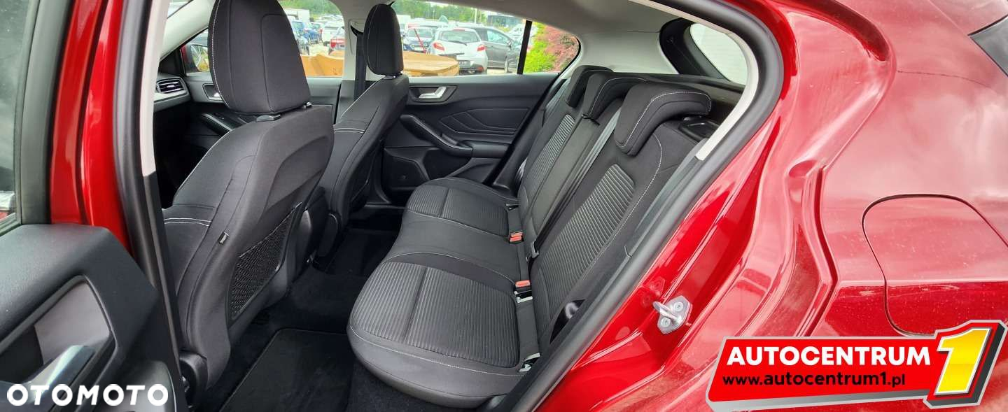 Ford Focus - 20