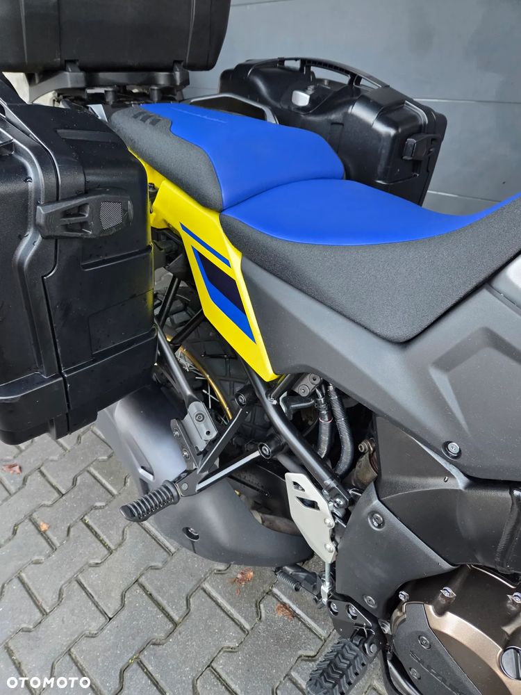 Suzuki V-STROM - 14