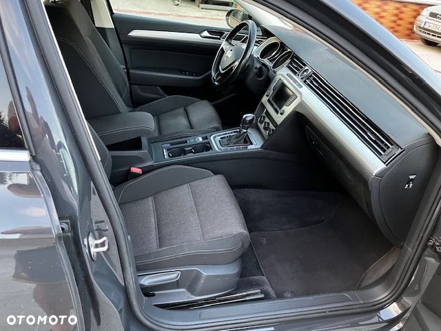 Volkswagen Passat 2.0 TDI BMT Comfortline DSG - 19