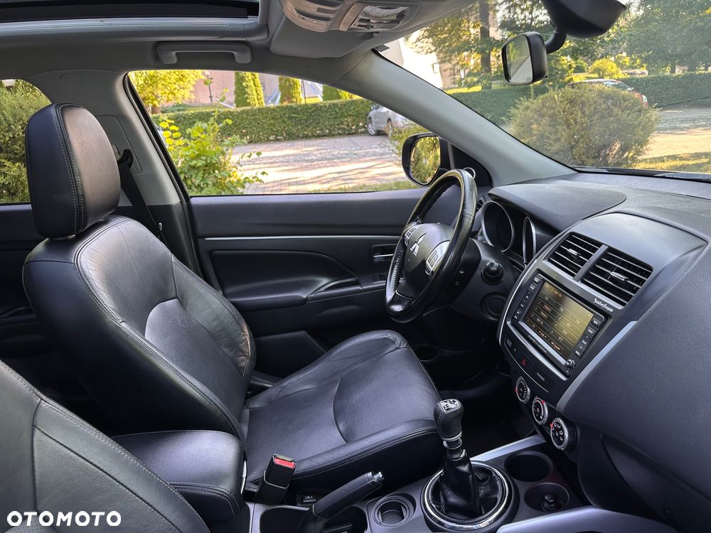 Mitsubishi ASX 1.8 DI-D 2WD Instyle - 30