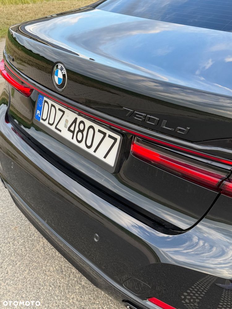 BMW Seria 7 730Ld xDrive mHEV - 24