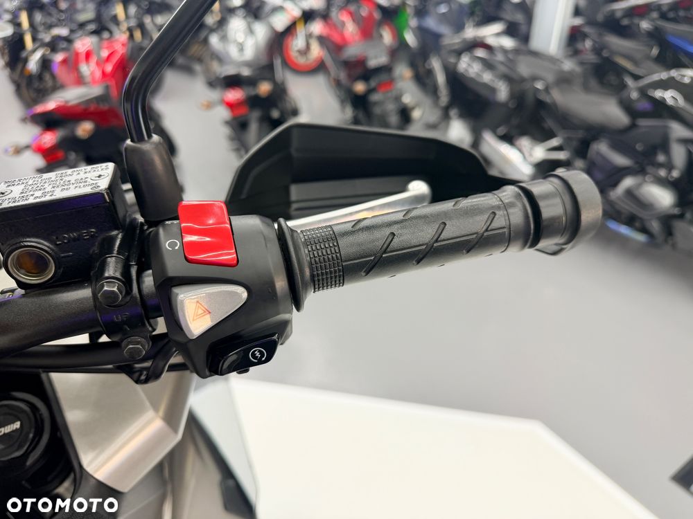 Honda ADV350 - 24