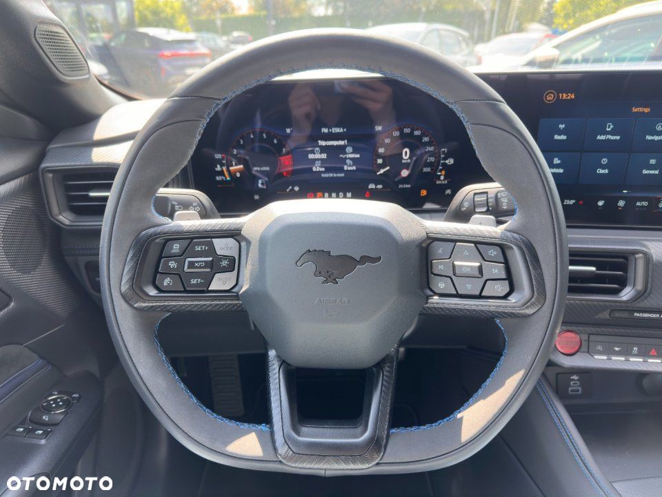 Ford Mustang - 16