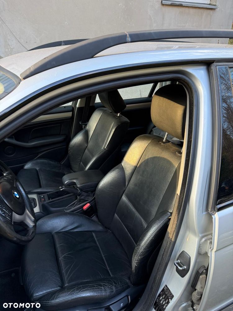 BMW Seria 3 330ix - 13