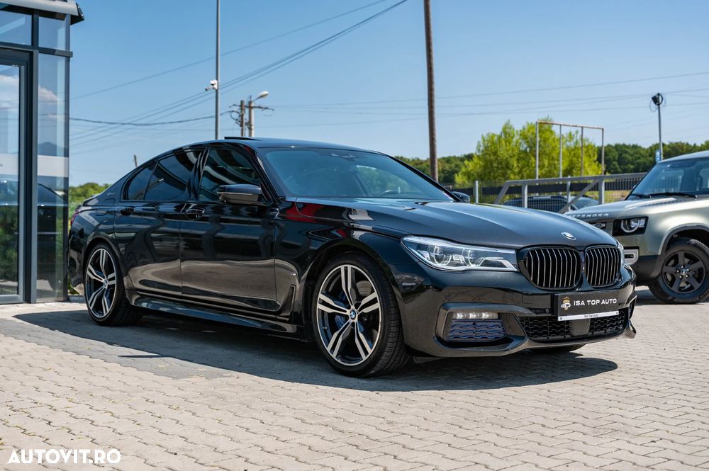 BMW Seria 7 740e iPerformance - 34