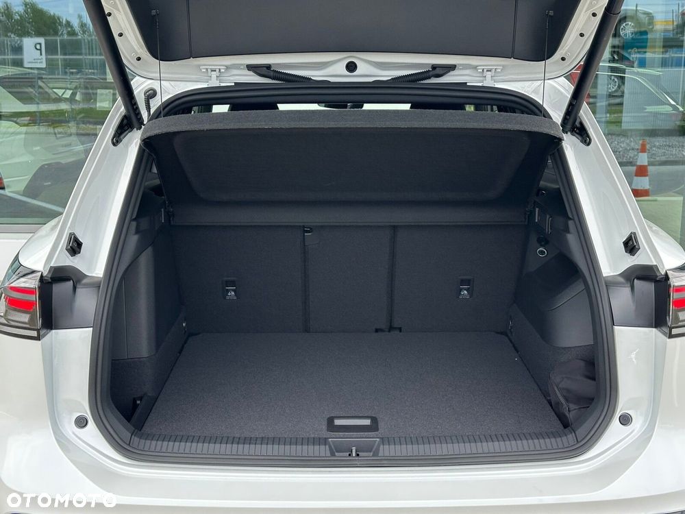 Volkswagen Tiguan - 9