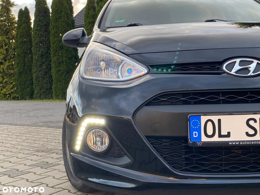 Hyundai i10 1.2 Fifa World Cup Edition - 21