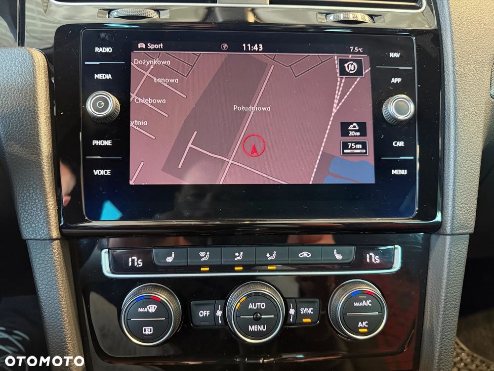 Volkswagen Golf GTI TCR 2.0 TSI OPF DSG - 27