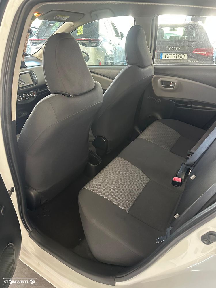 Toyota Yaris 1.0 VVT-i ACtive - 8