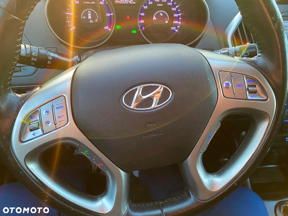 Hyundai ix35 - 12