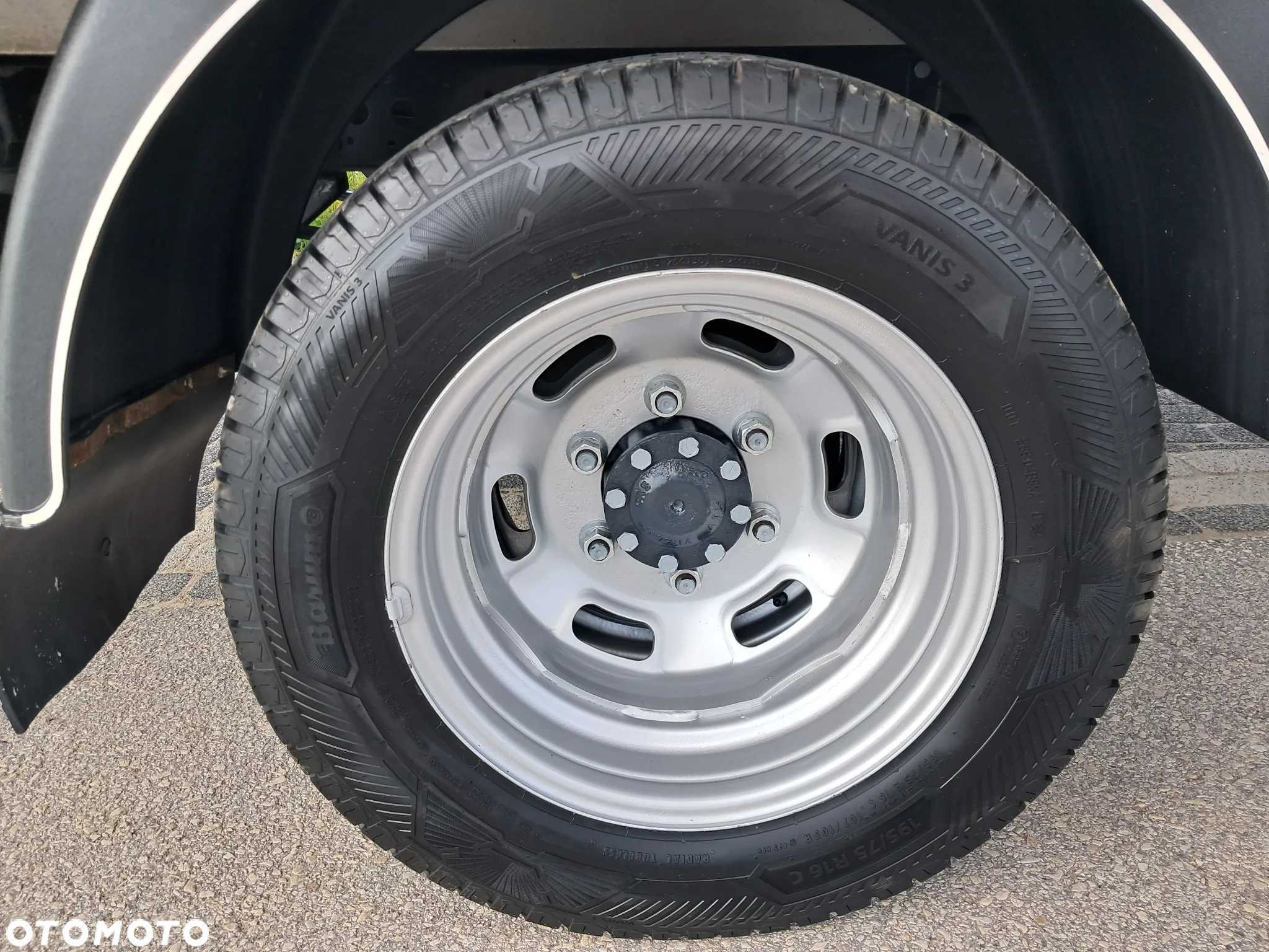 Iveco Daily 35C15  SUPER STAN  Skrzynia 8-palet Salon Polska - 28