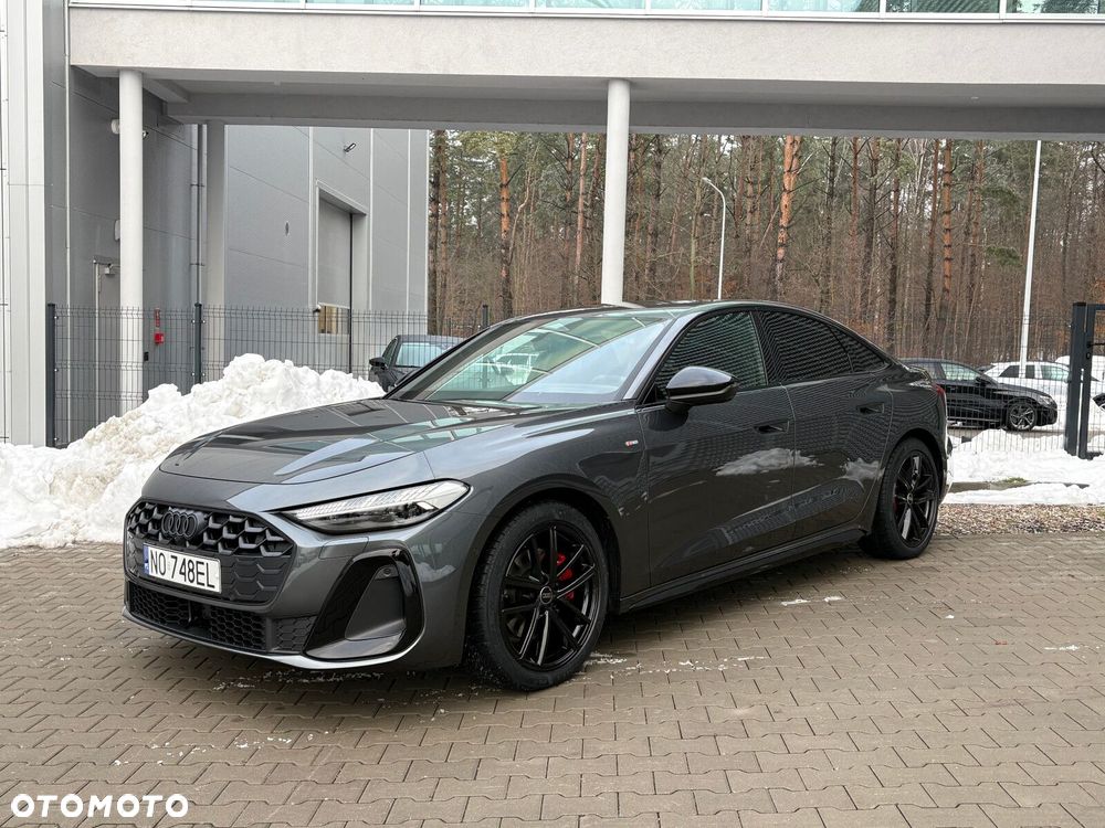 Audi A5 Limousine - 1