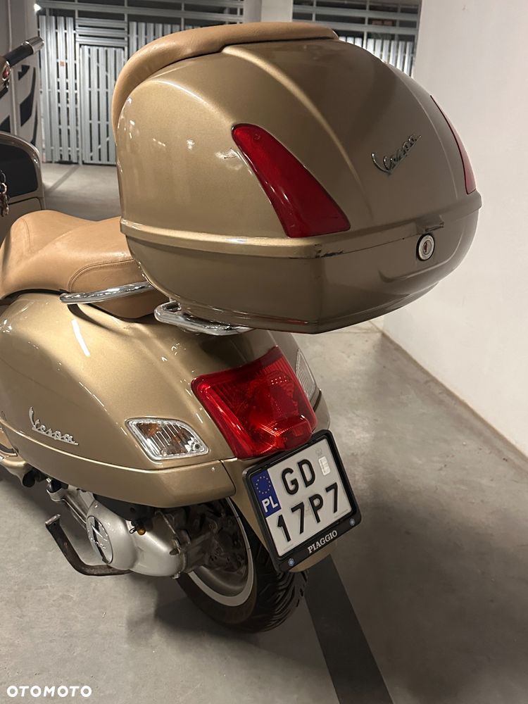 Vespa GTS - 13