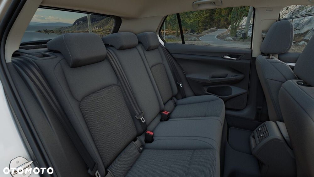 Volkswagen Golf 1.5 eTSI mHEV Pure DSG - 6