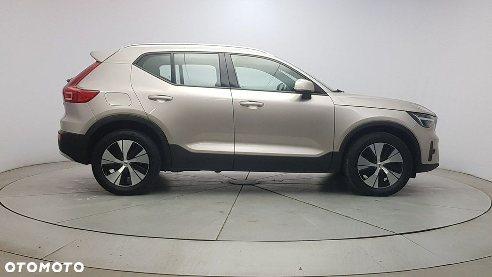 Volvo XC 40 - 8