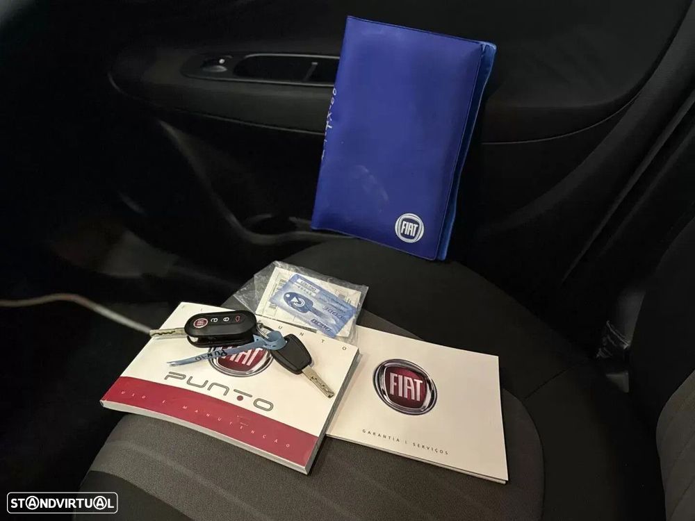 Fiat Punto 1.2 Lounge S&S - 32