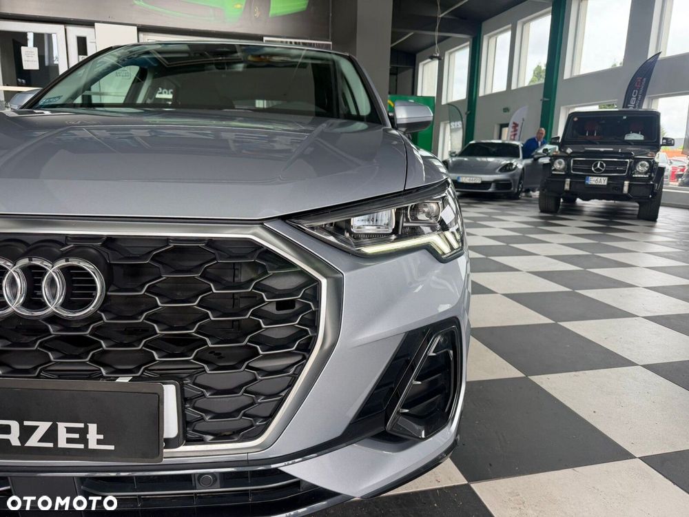 Audi Q3 Sportback - 33