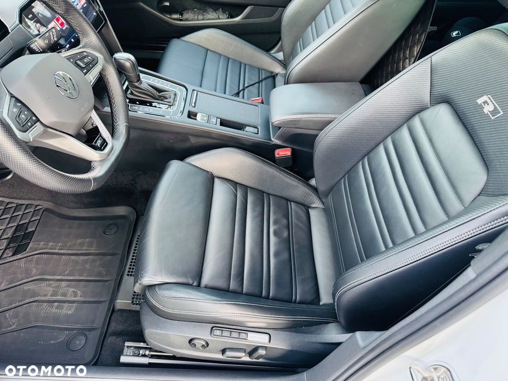 Volkswagen Passat - 9