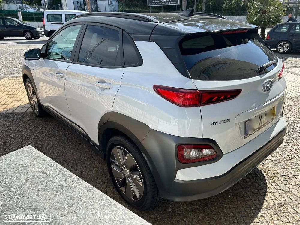 Hyundai Kauai 64 kWh Premium+P.Premium - 4