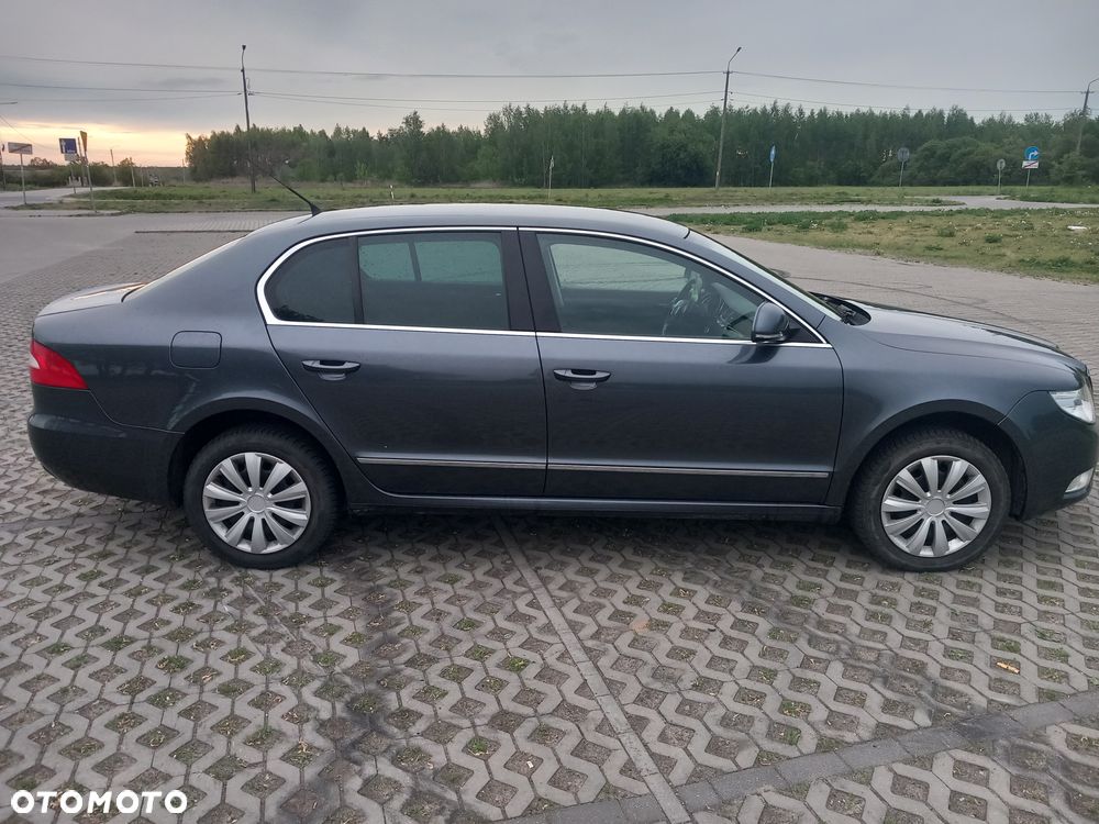 Skoda Superb 2.0 TDI Comfort - 4