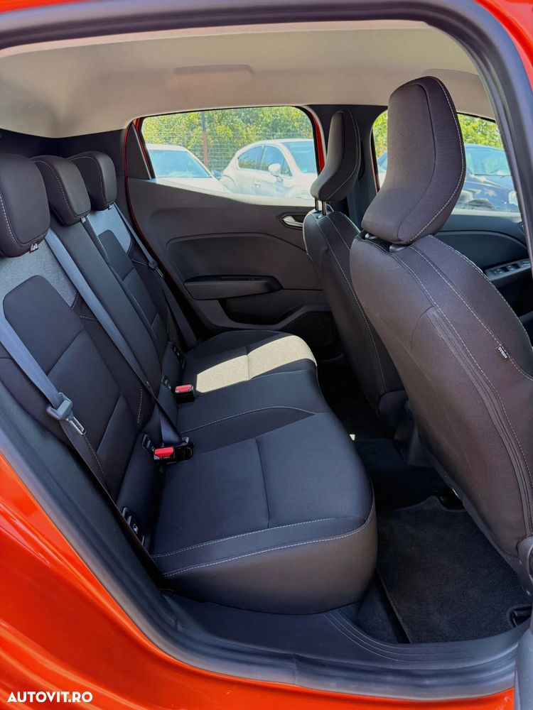 Renault Clio - 16