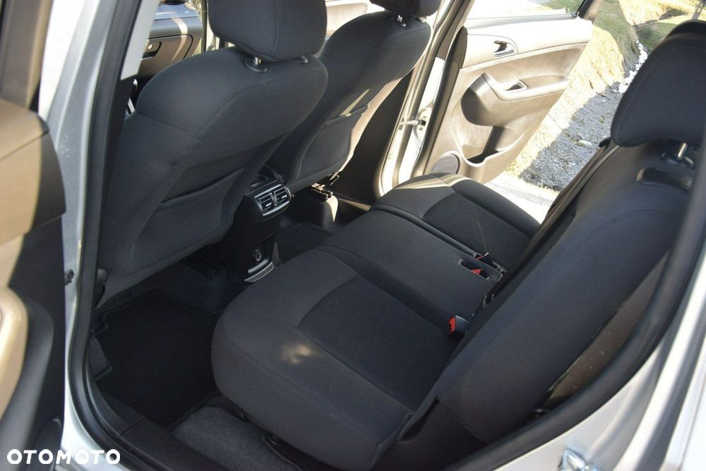 Chevrolet Orlando - 23