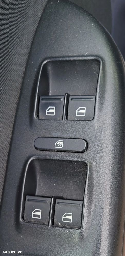 Skoda Octavia Combi 2.0 FSI Scout 4x4 - 11