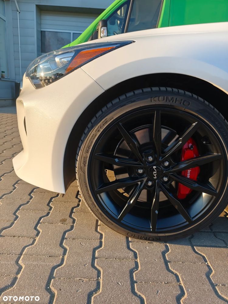 Kia Stinger 3.3 T-GDI V6 GT Prestige Line AWD - 15