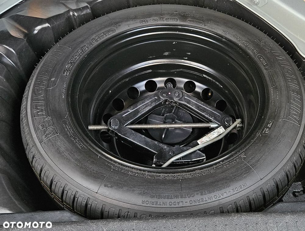 Renault Scenic 1.2 TCe Energy Limited - 16