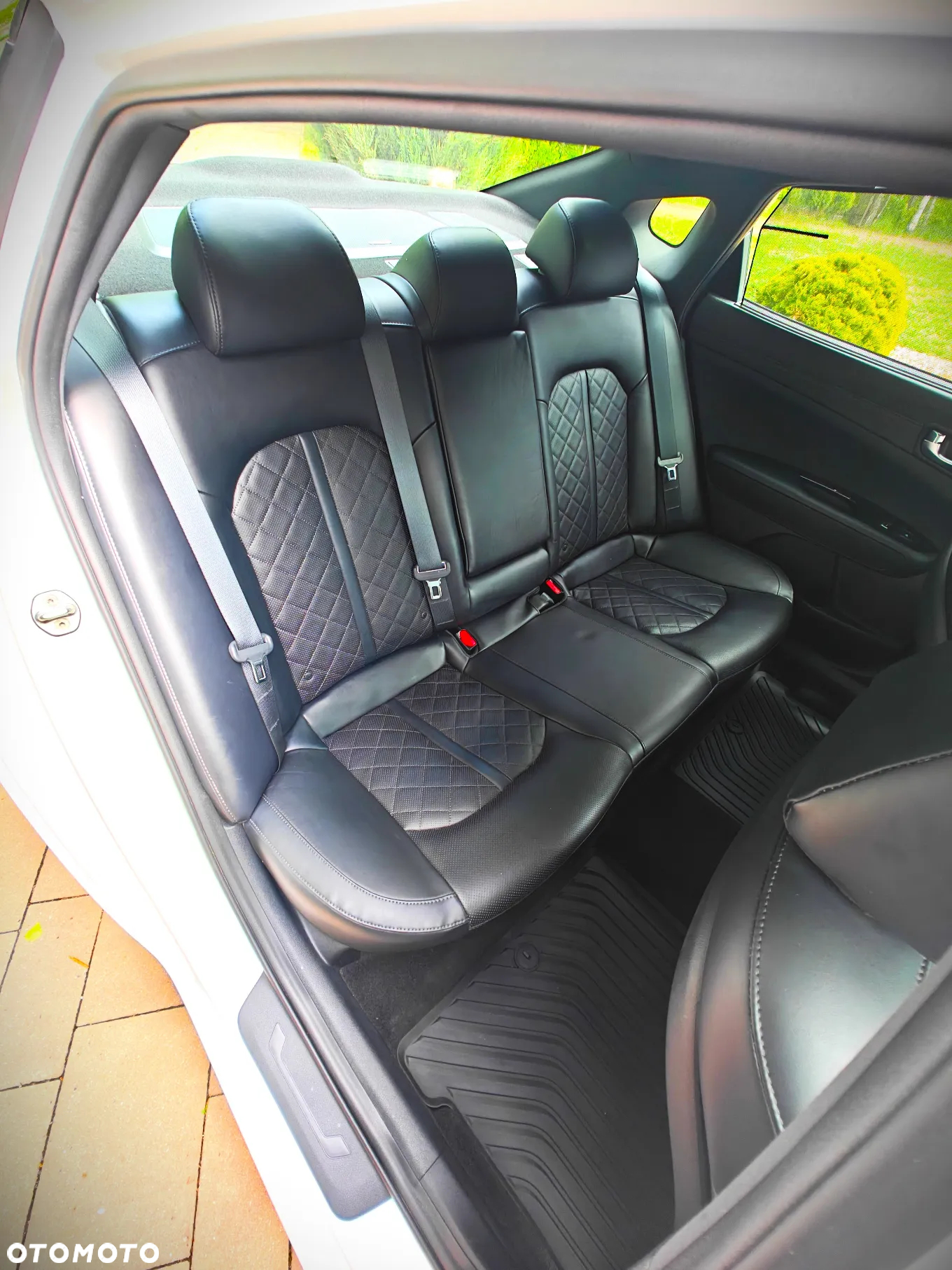 Kia Optima - 14