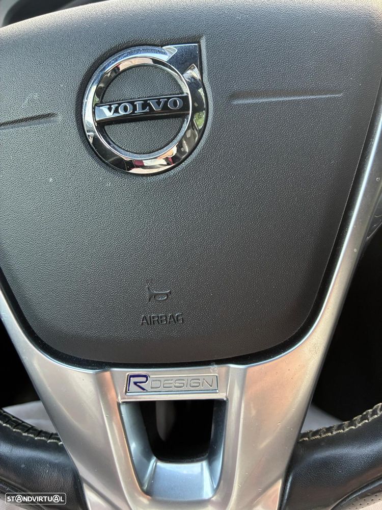 Volvo V40 2.0 D2 R-Design - 30