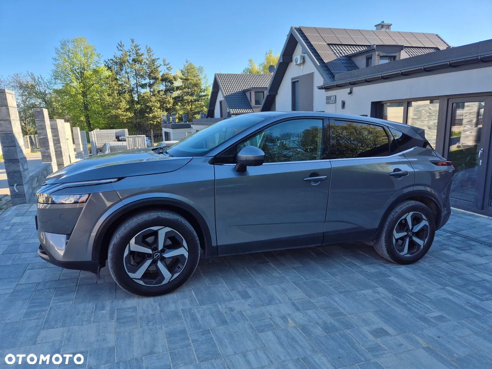 Nissan Qashqai 1.3 DIG-T MHEV 4x4 N-Connecta Xtronic - 3