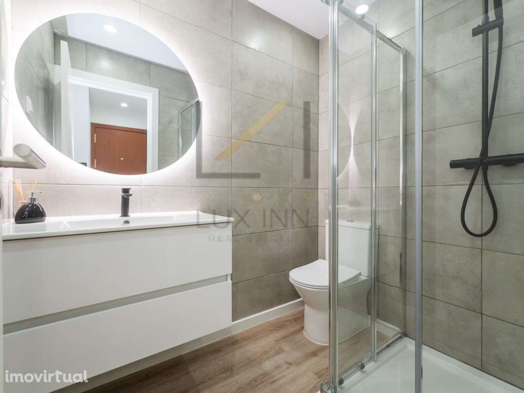 T1 na Amadora: Entrar e Viver! Totalmente Remodelado, Mobilado e Eq... - Grande imagem: 3/29