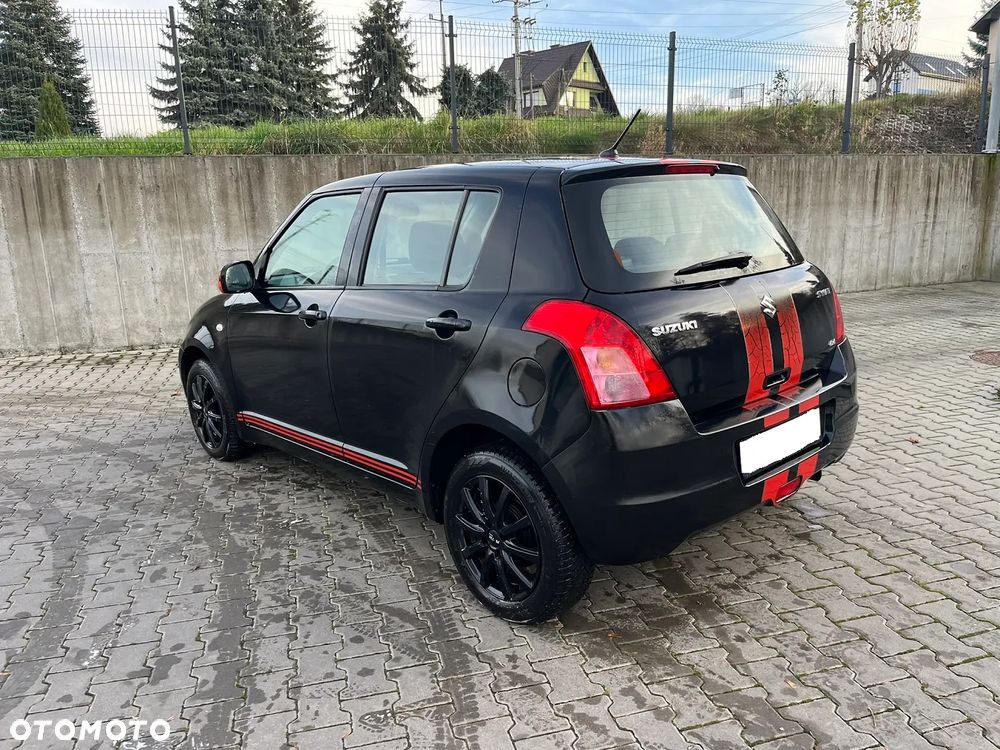 Suzuki Swift 1.3 4x4 Comfort - 3