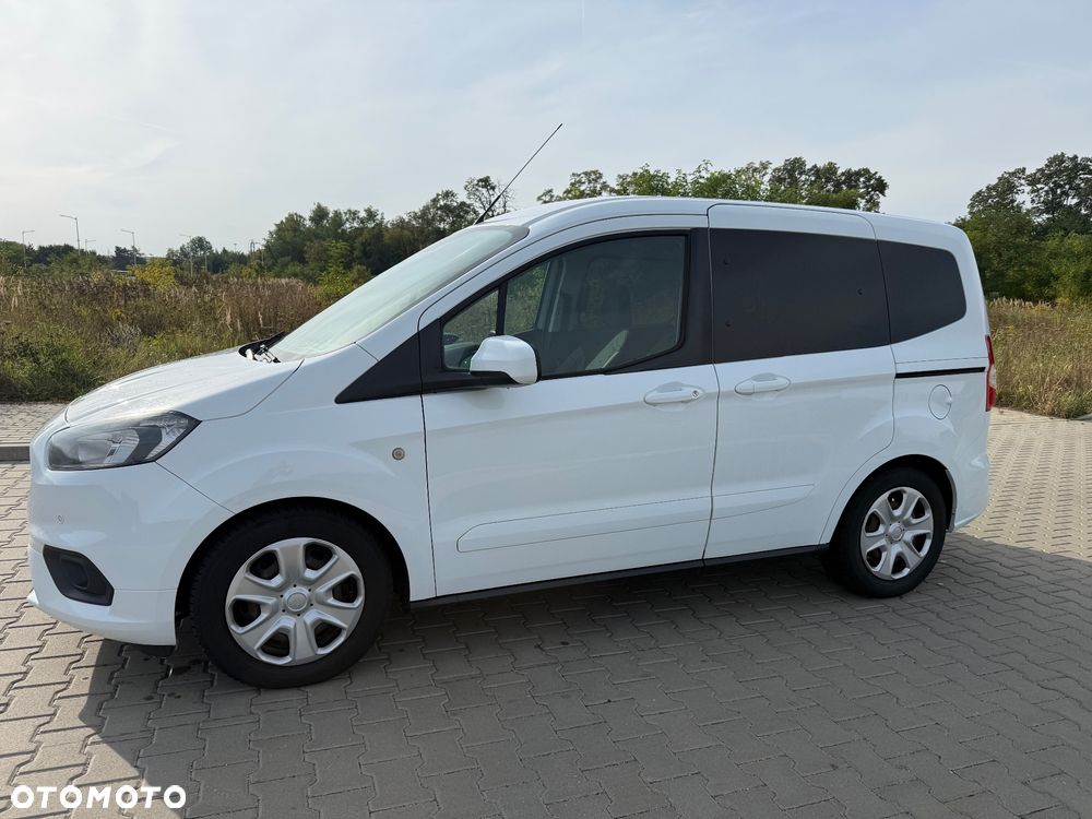 Ford Tourneo Courier 2019 photo 2