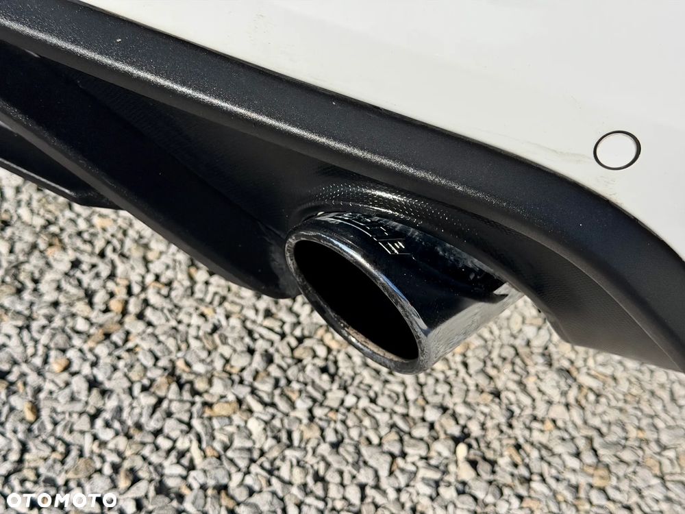 Ford Mustang 2.3 EcoBoost - 33