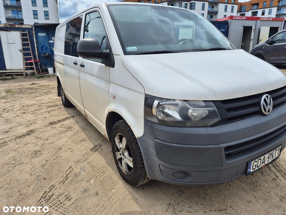 Volkswagen Transporter - 2