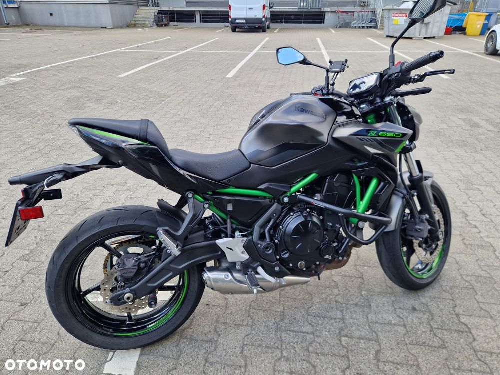 Kawasaki Z 650 - 17