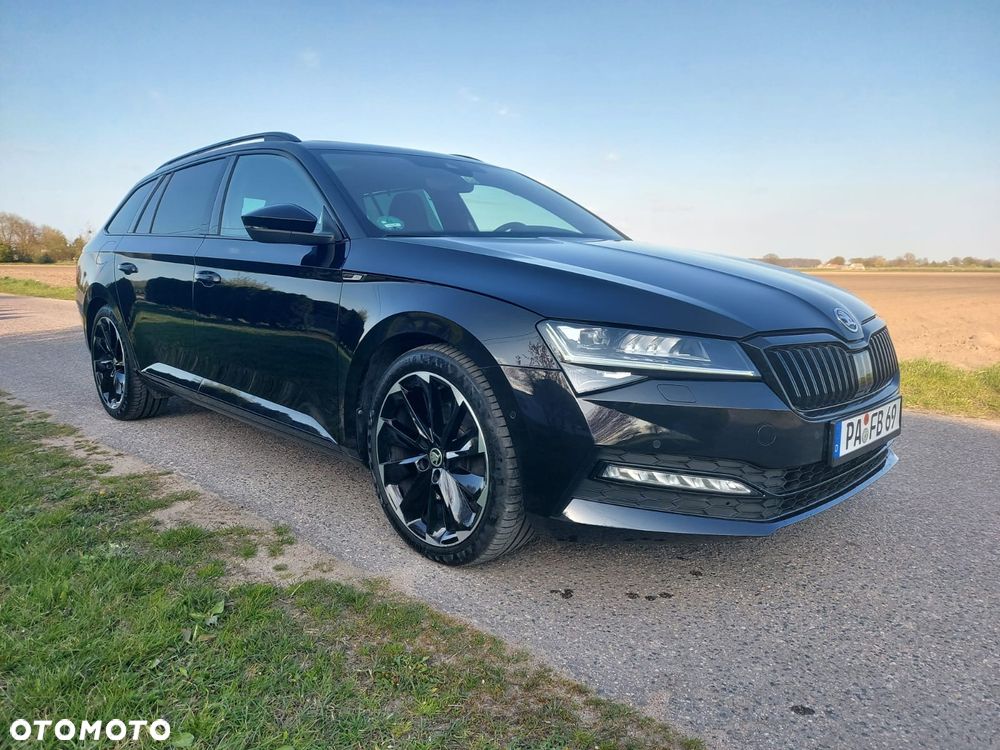 Skoda Superb 2.0 TDI DSG Sportline - 2
