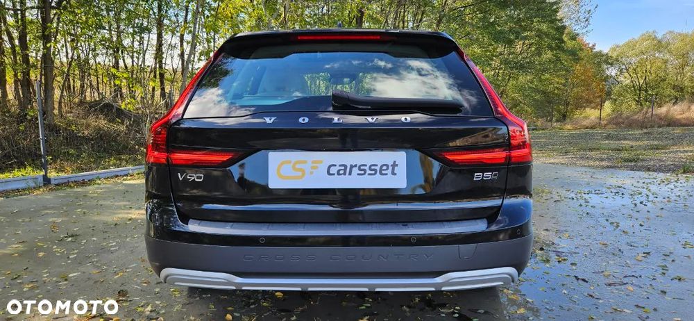 Volvo V90 Cross Country D5 AWD Pro - 11
