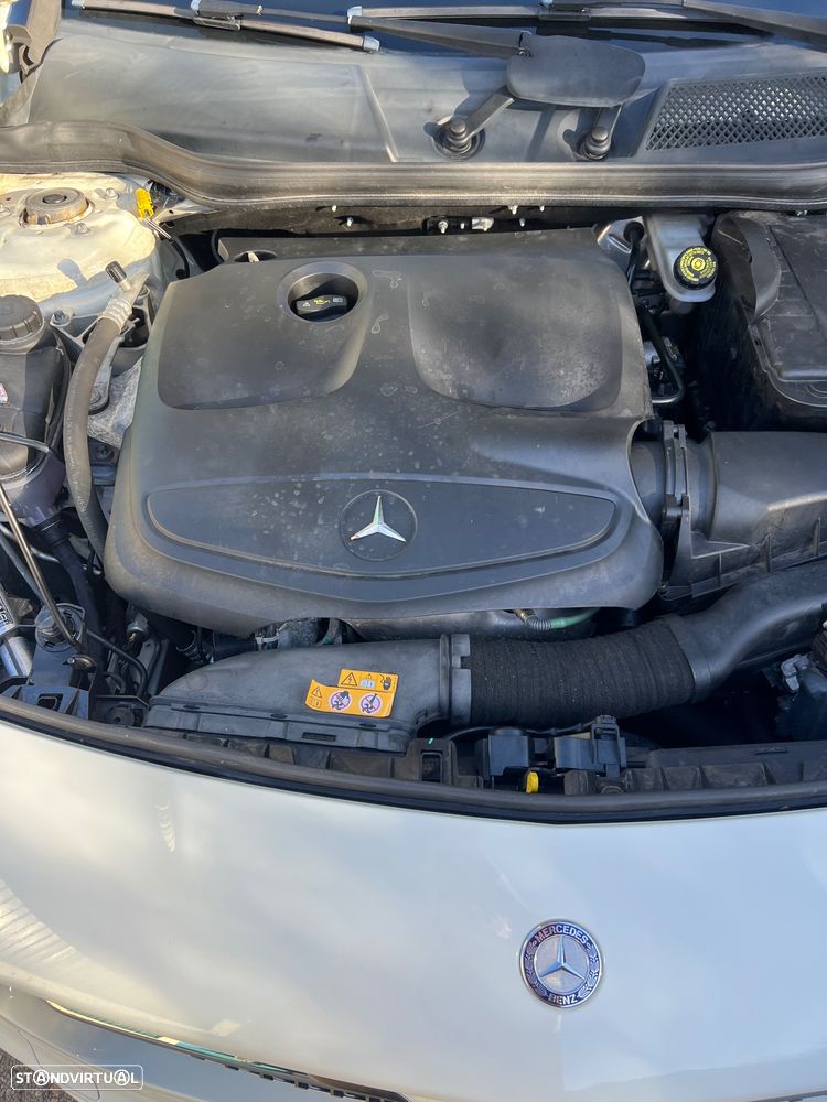 Mercedes-Benz CLA 200 - 17