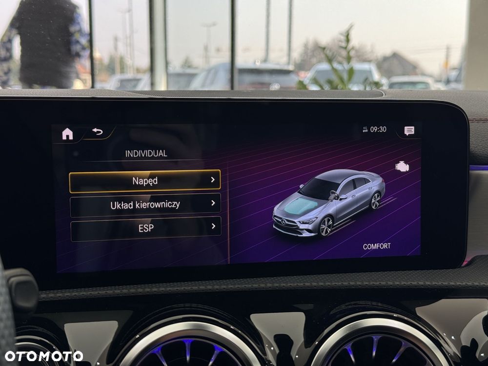 Mercedes-Benz CLA - 33