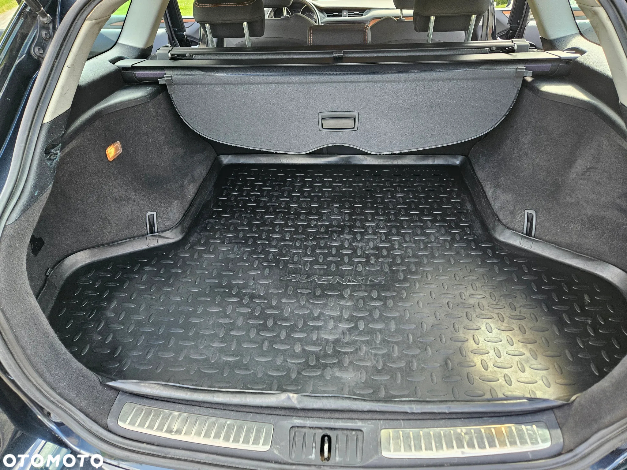 Toyota Avensis 2.0 D-4D Prestige - 7