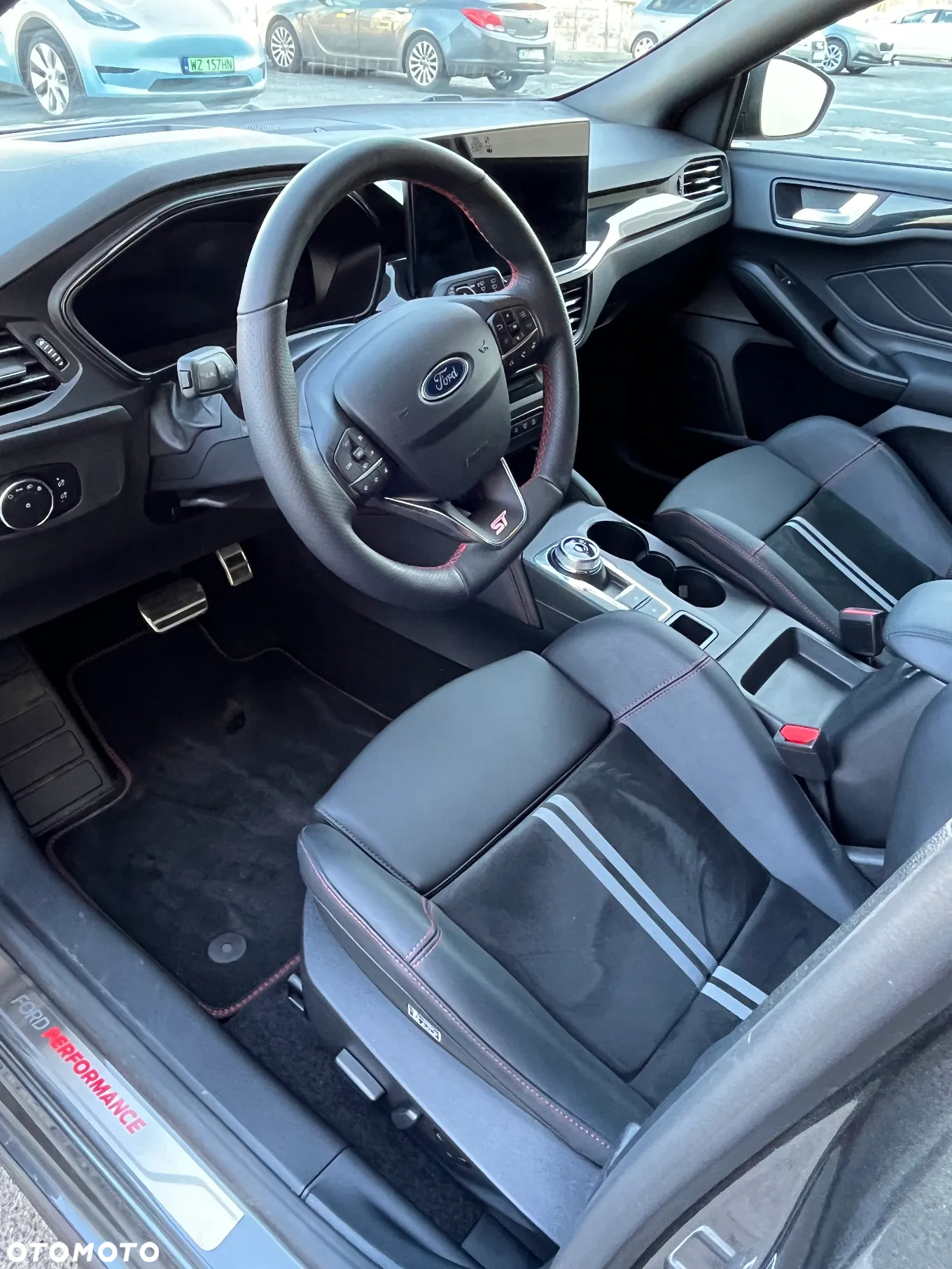 Ford Focus 2.3 EcoBoost ST - 14