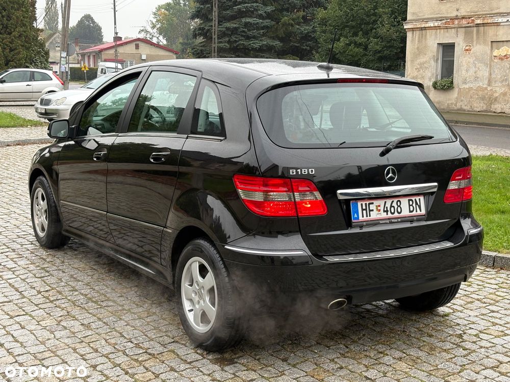 Mercedes-Benz Klasa B 180 BlueEffICIENCY - 7
