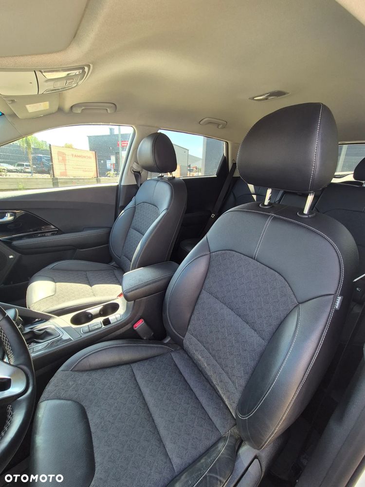Kia Niro 1.6 GDI 2WD Vision - 17