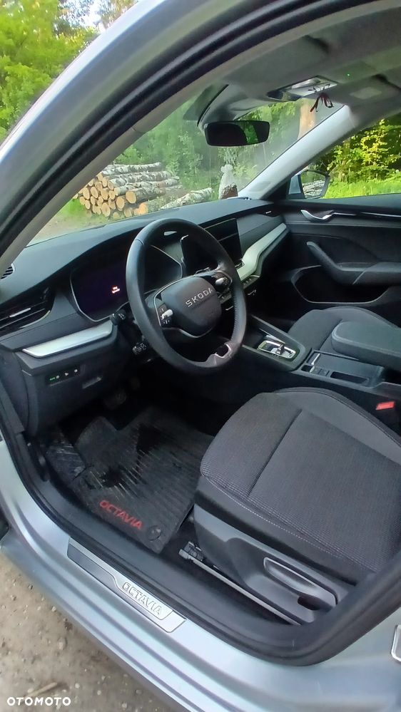 Skoda Octavia 1.5 TSI mHEV Edition 130 Selection DSG - 9