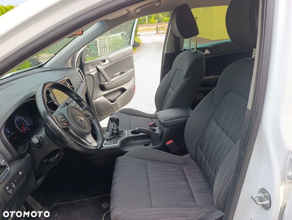 Kia Sportage - 8