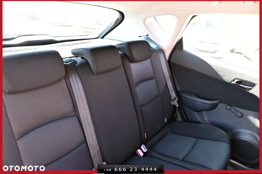 Hyundai i30 1.4 Blue Comfort - 23