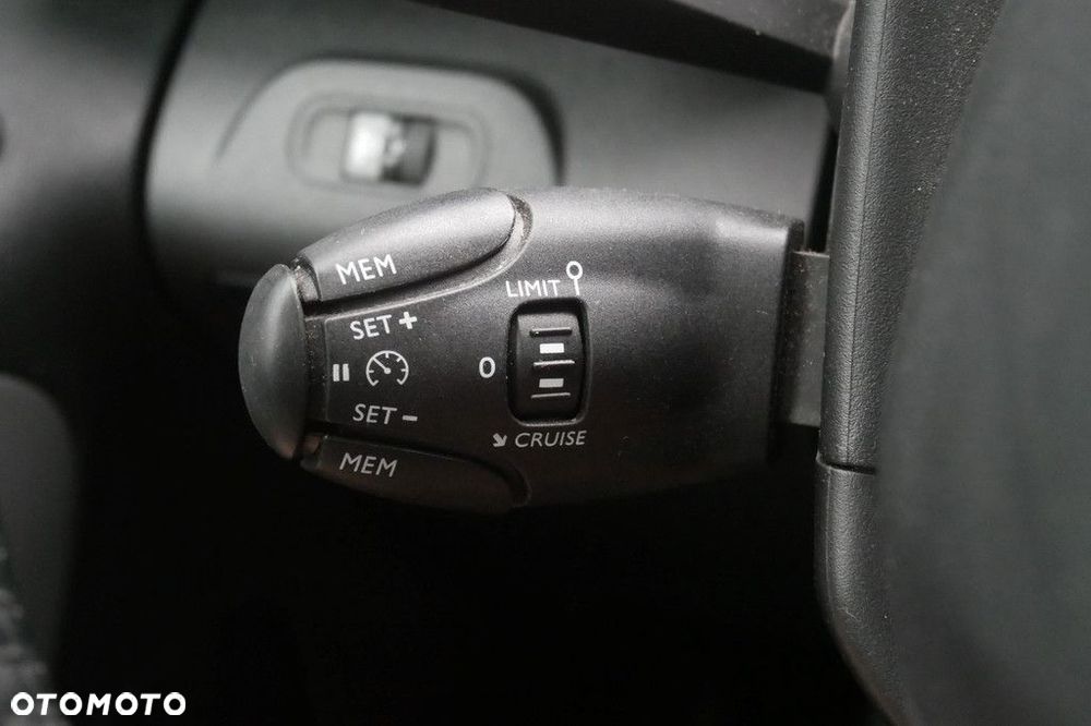 Toyota Proace Verso - 23
